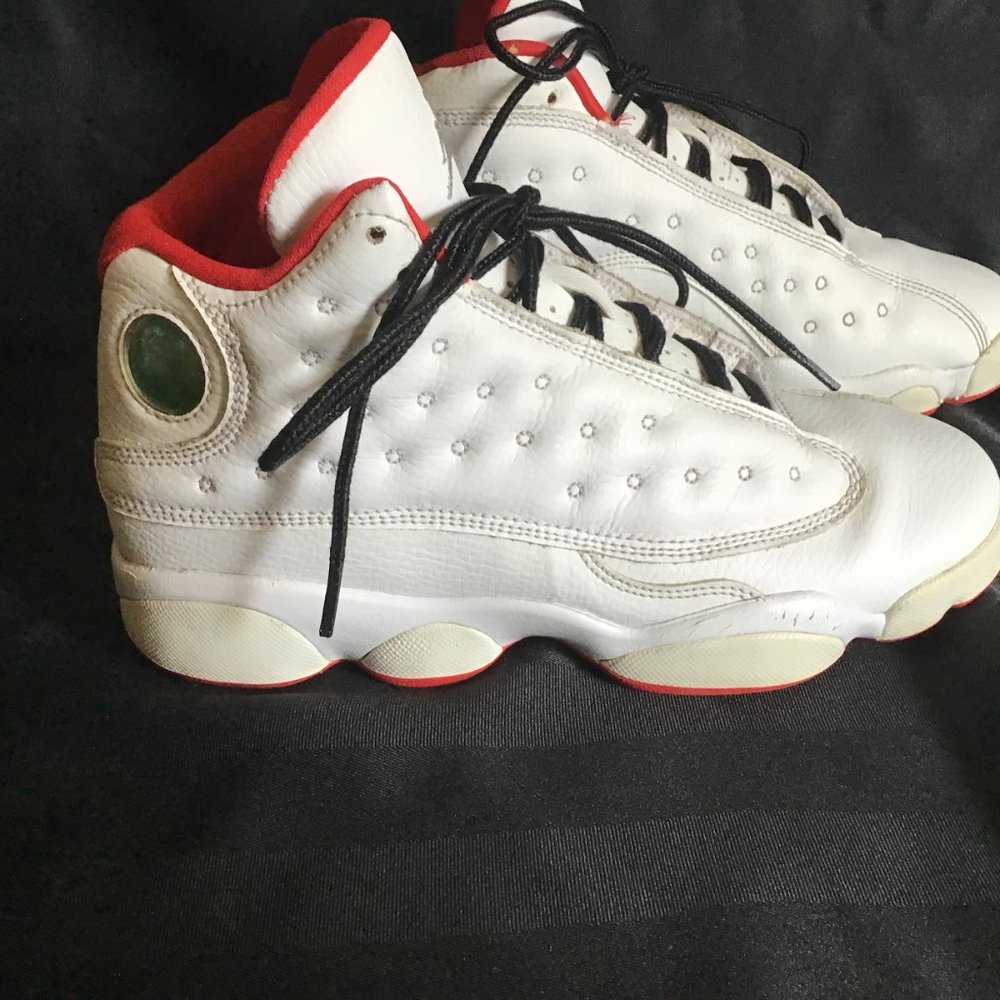 Air Jordan 13 Retro 'History of Flight’ High Tops White Leather with Hologram - Picture 6 of 16
